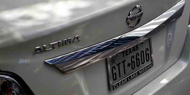 nissan-altima-g97ec91785_640 nissan-altima-g97ec91785_640